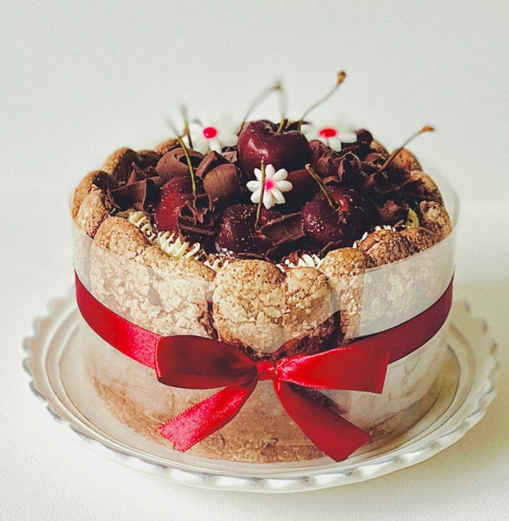 Cherry Noir Charlotte