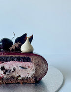 Dark chocolate & Cherry Entremet
