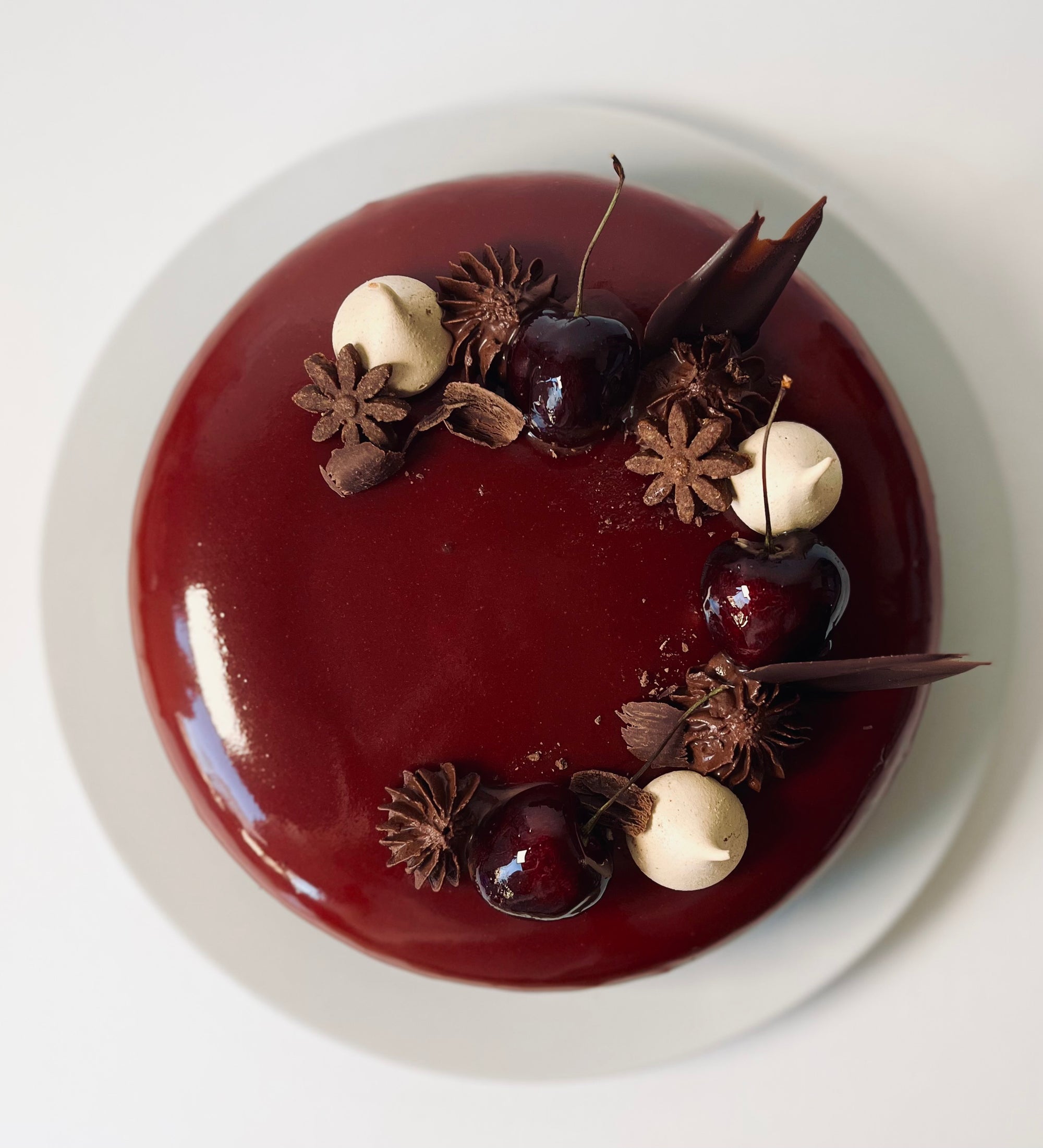 Dark chocolate & Cherry Entremet