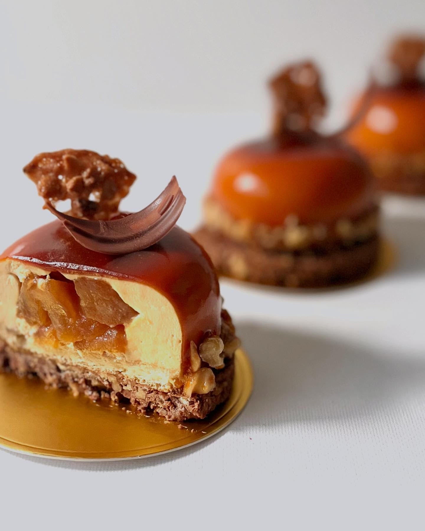 Caramel Apple & Walnut